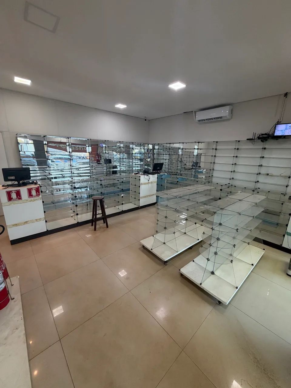 Vende se farmácia montada  - Foto 4
