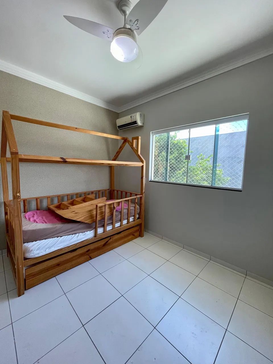 Sobrado em condomínio semi mobiliado na 208 norte 3/4  - Foto 4