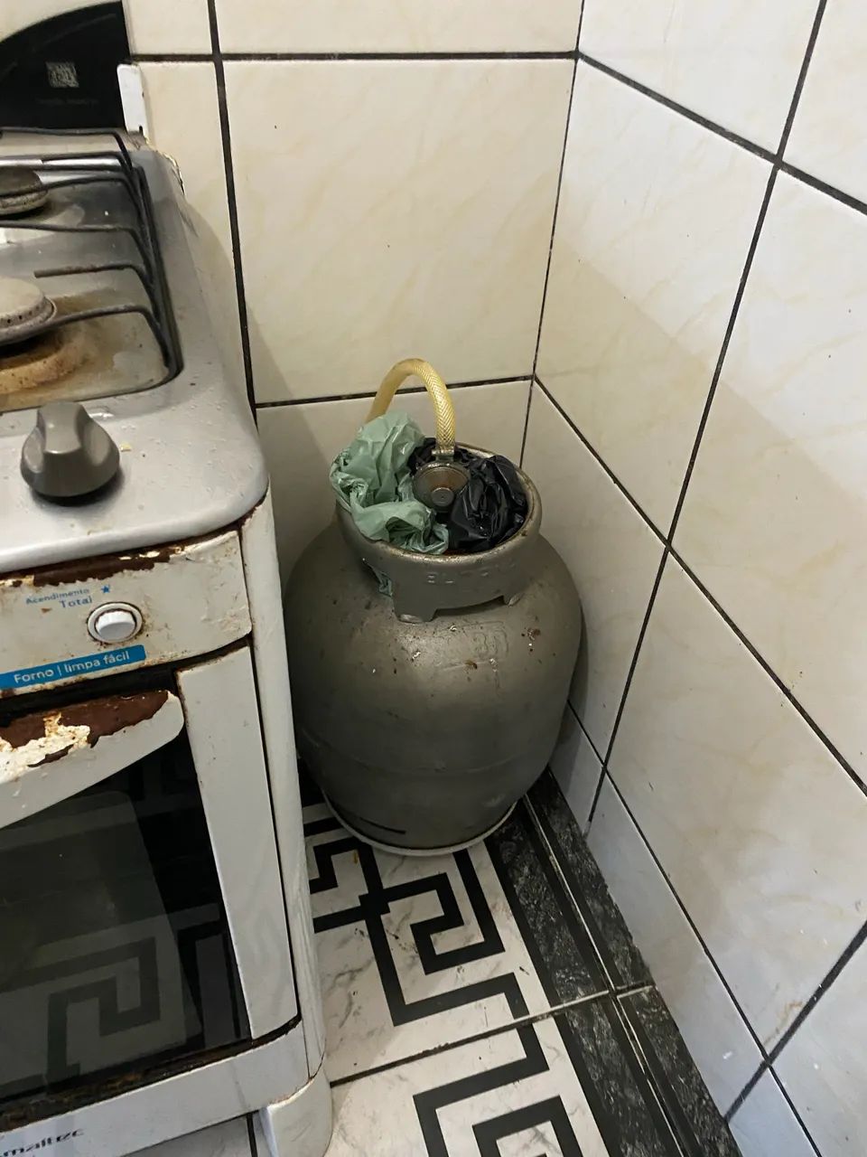 Geladeira e fogão  - Foto 5