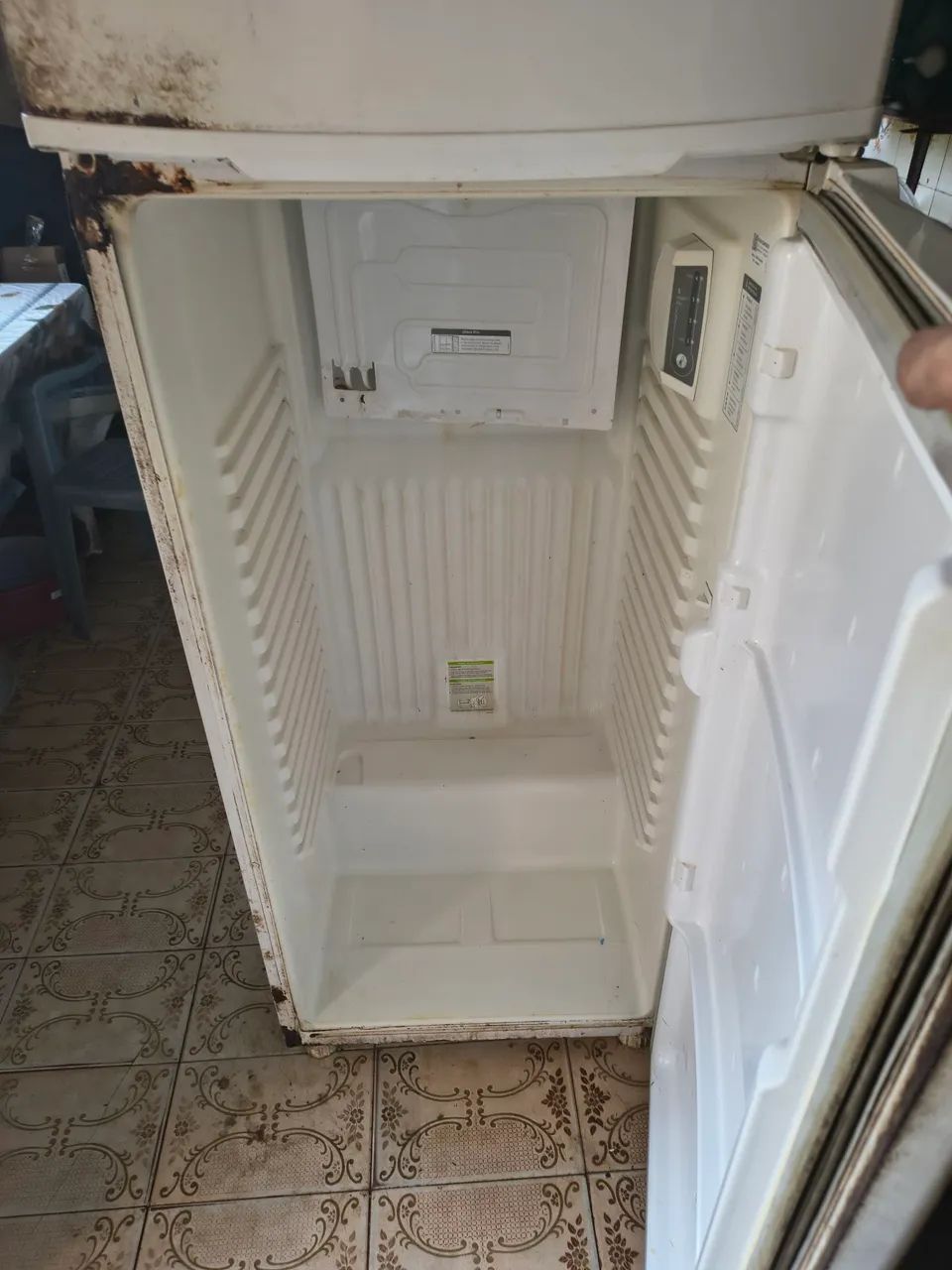 Geladeira para doa ção  - Foto 2