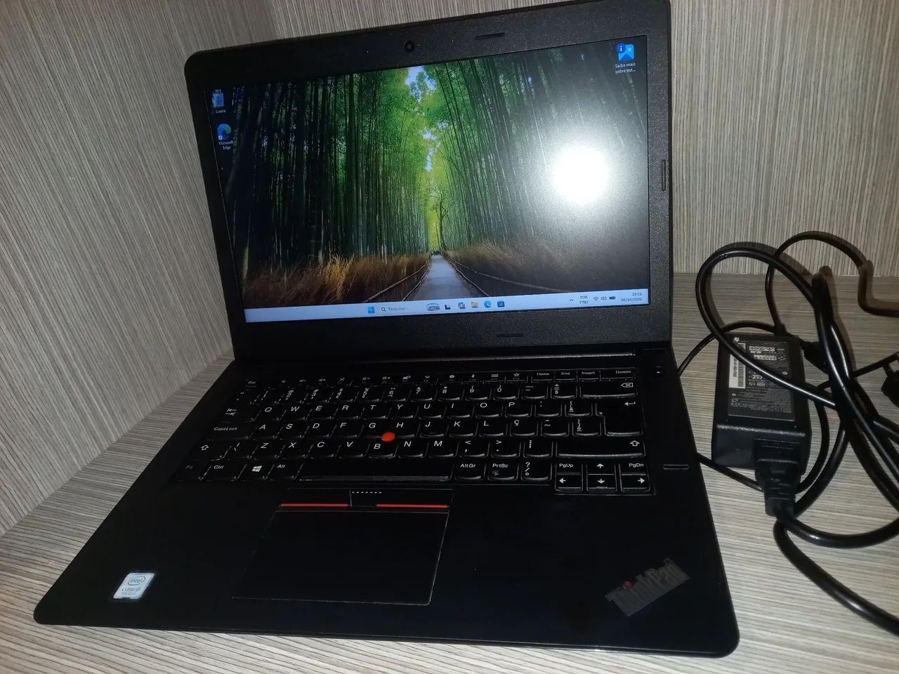 Notebook Lenovo Thinkpad E470 i5-7th SSD 256GB 8GB de RAM