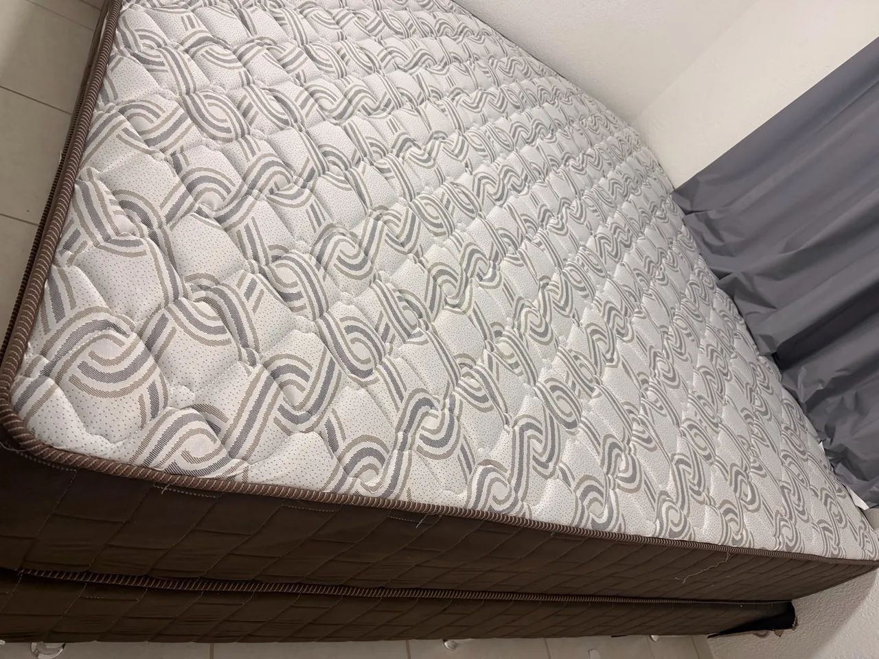 VENDO CAMA KING