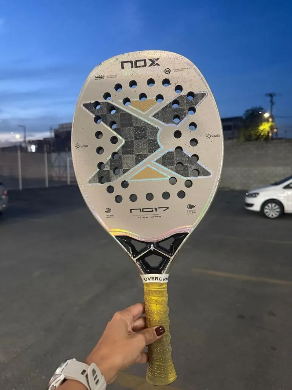 Raquete De Beach Tennis Nox Ng17 Nico Gianotti Carbono 18k