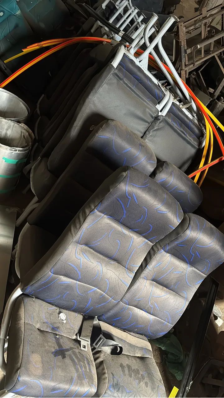 Bancada de ônibus nova  - Foto 2