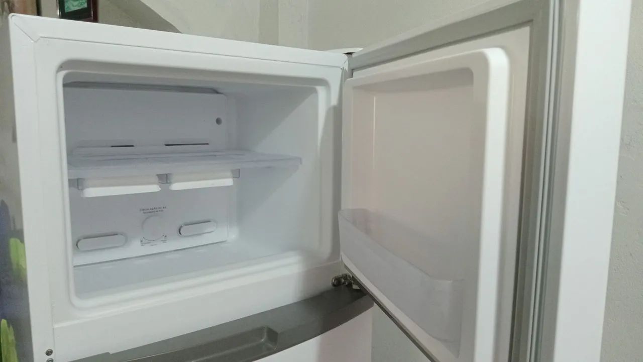 Geladeira consu