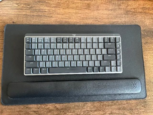 Teclado Logitech MX Mechanical Mini Sem Fio ? Usado Impecável
