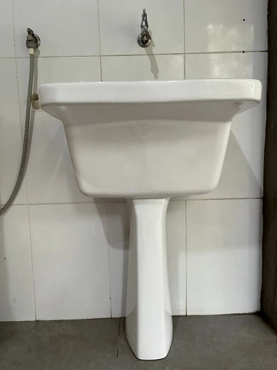 Tanque Deca de louça com coluna conservadíssimo - Foto 2