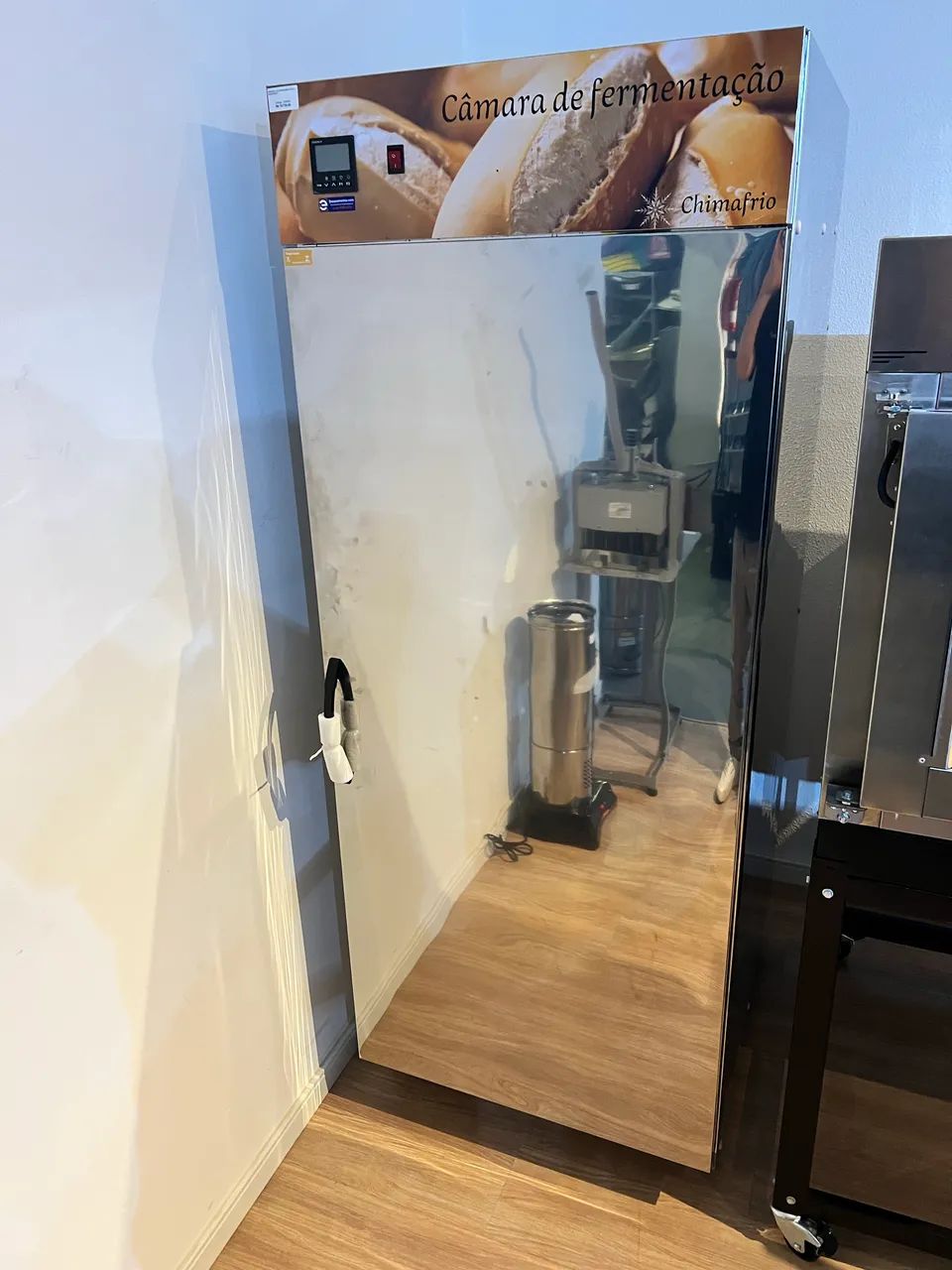 Câmera de fermentação com capacidade 20 assadeiras 58x70 novo  - Foto 2