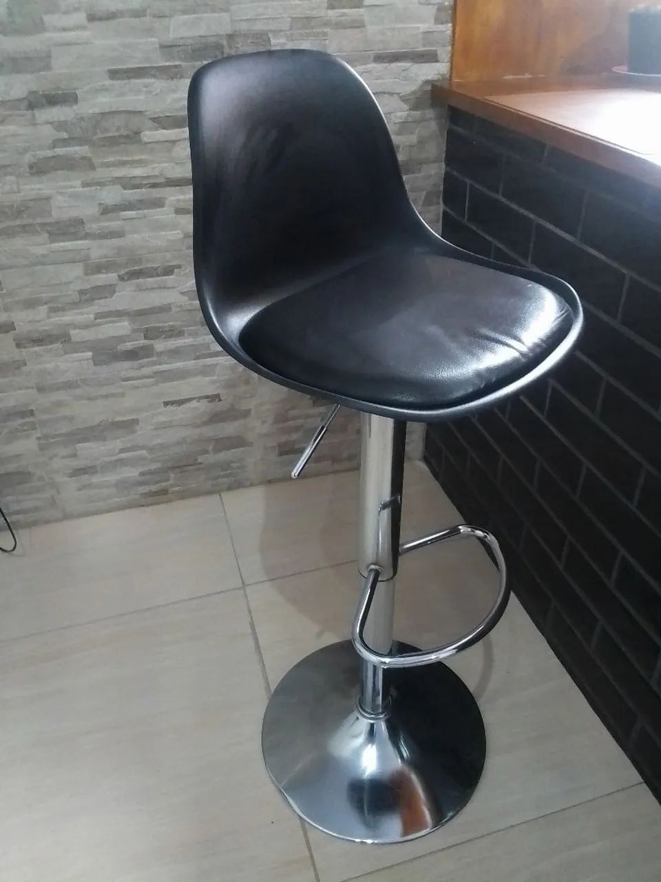 Banqueta giratória a gás  - Foto 3
