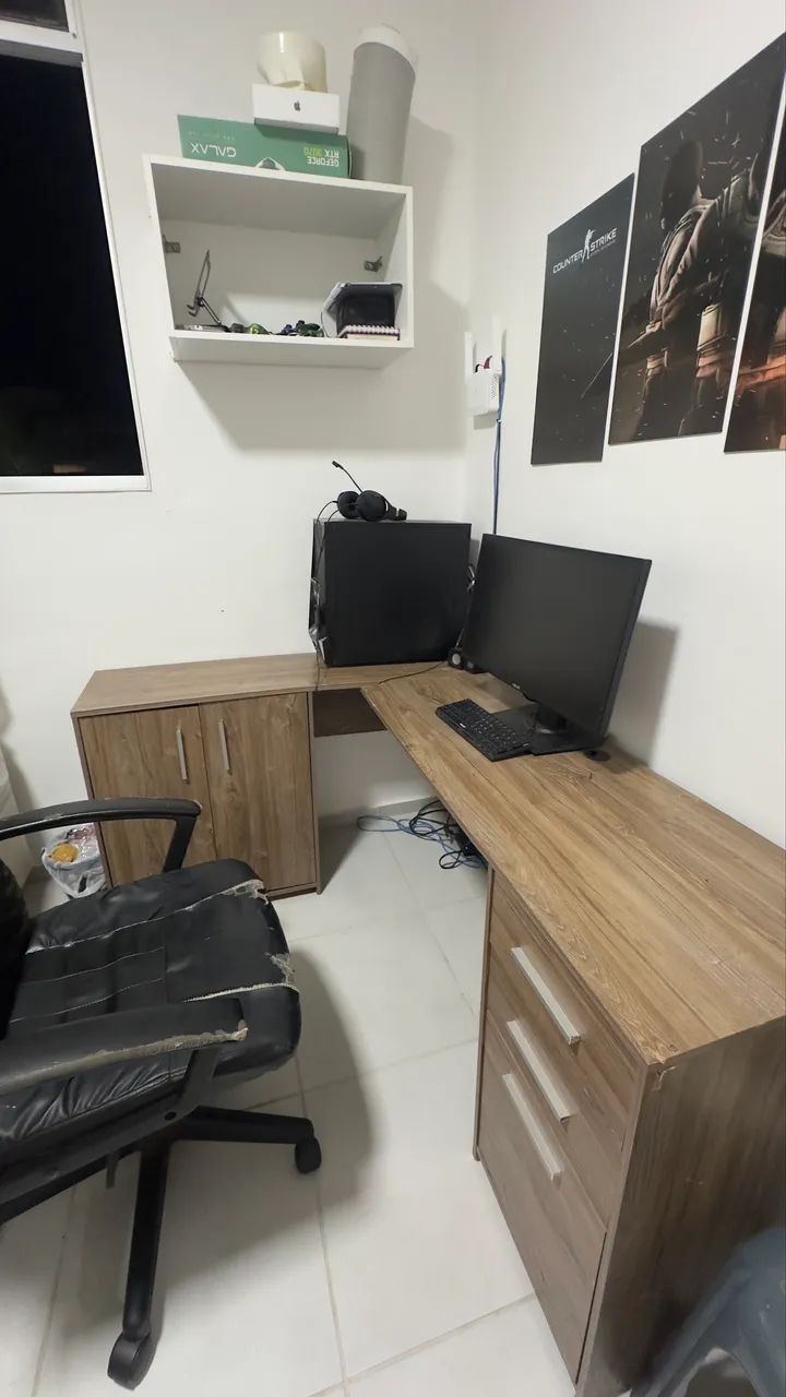 Mesa em L com gaveta  - Foto 4