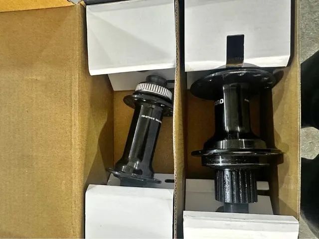Par Cubo shimano novos  - Foto 3