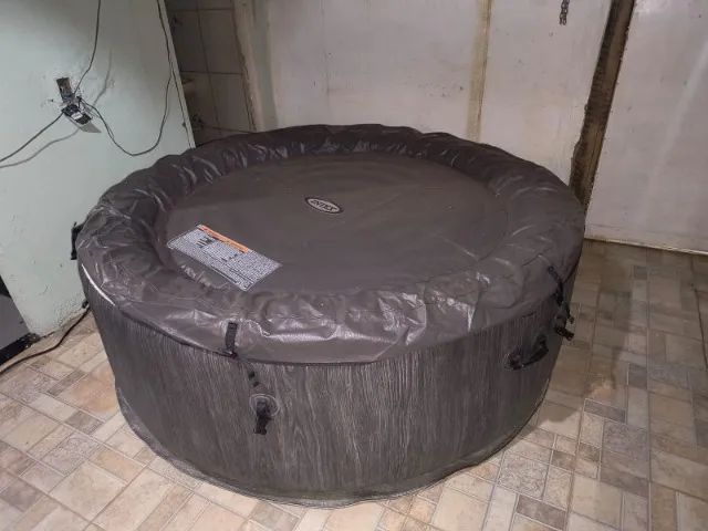 SPA Intex inflável deluxe 220v - Foto 3