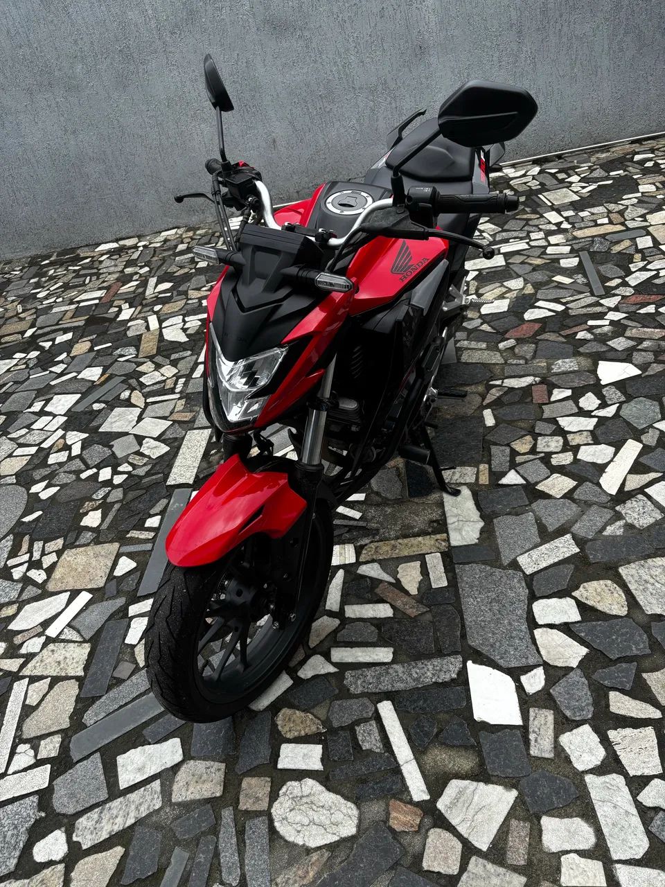 CB 300f 2024  - Foto 5