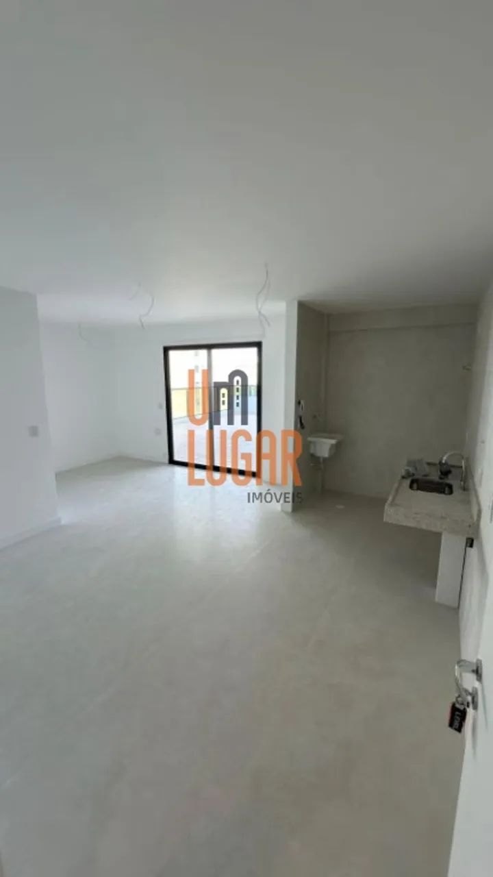 Um Lugar Imóveis vende: Apartamento com 2 suítes com conforto, sofisticação e amplo no Edi - Foto 3