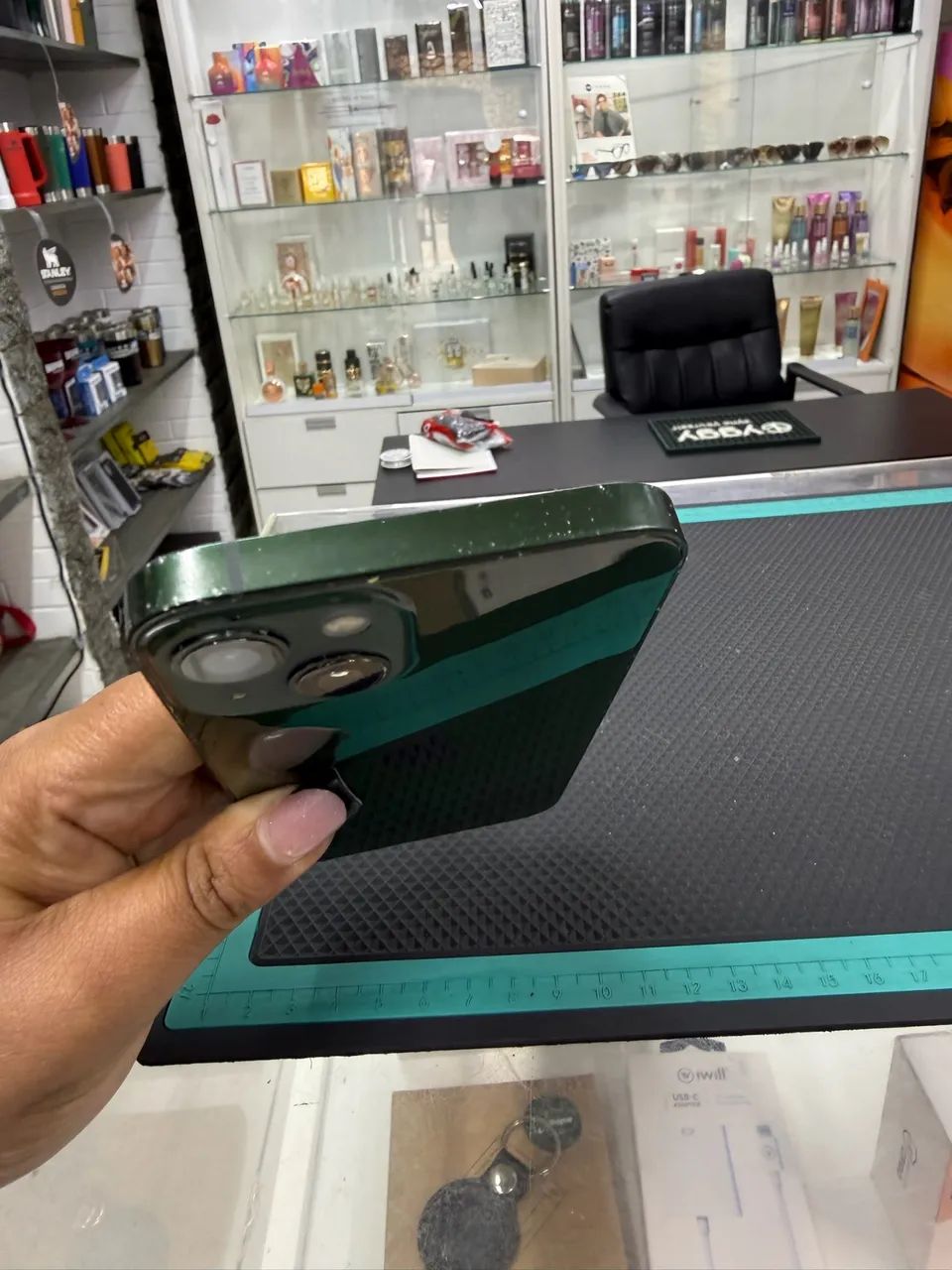 iPhone 13 128gb verde - Foto 2