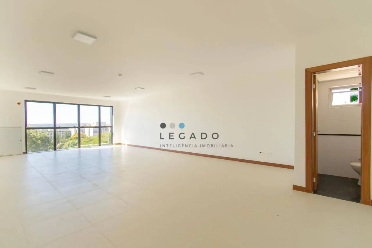 ASA NORTE - SALA REFORMADA - VÃO LIVRE - PRÉDIO TOTALMENTE REFORMADO - Foto 5