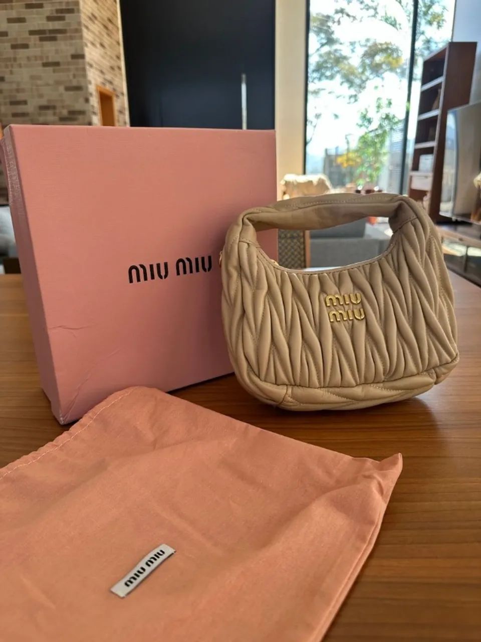 bolsa miu miu clutch wander de couro matelassê