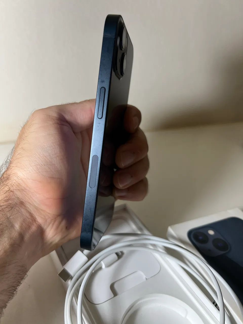 iPhone 13, midnight, 128GB - Foto 3