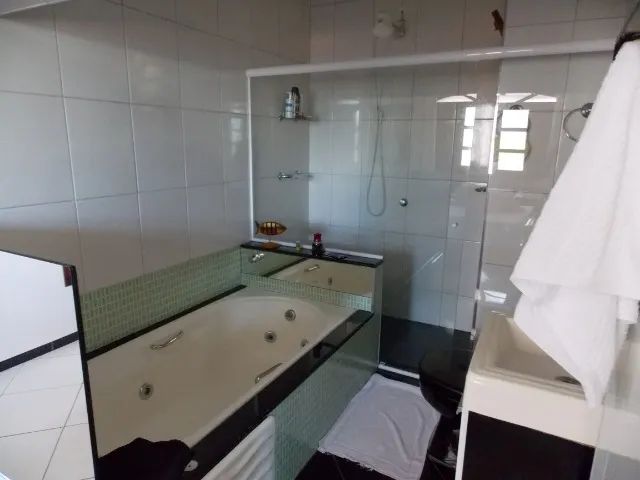 Vende-se  casa espaçosa - Foto 2