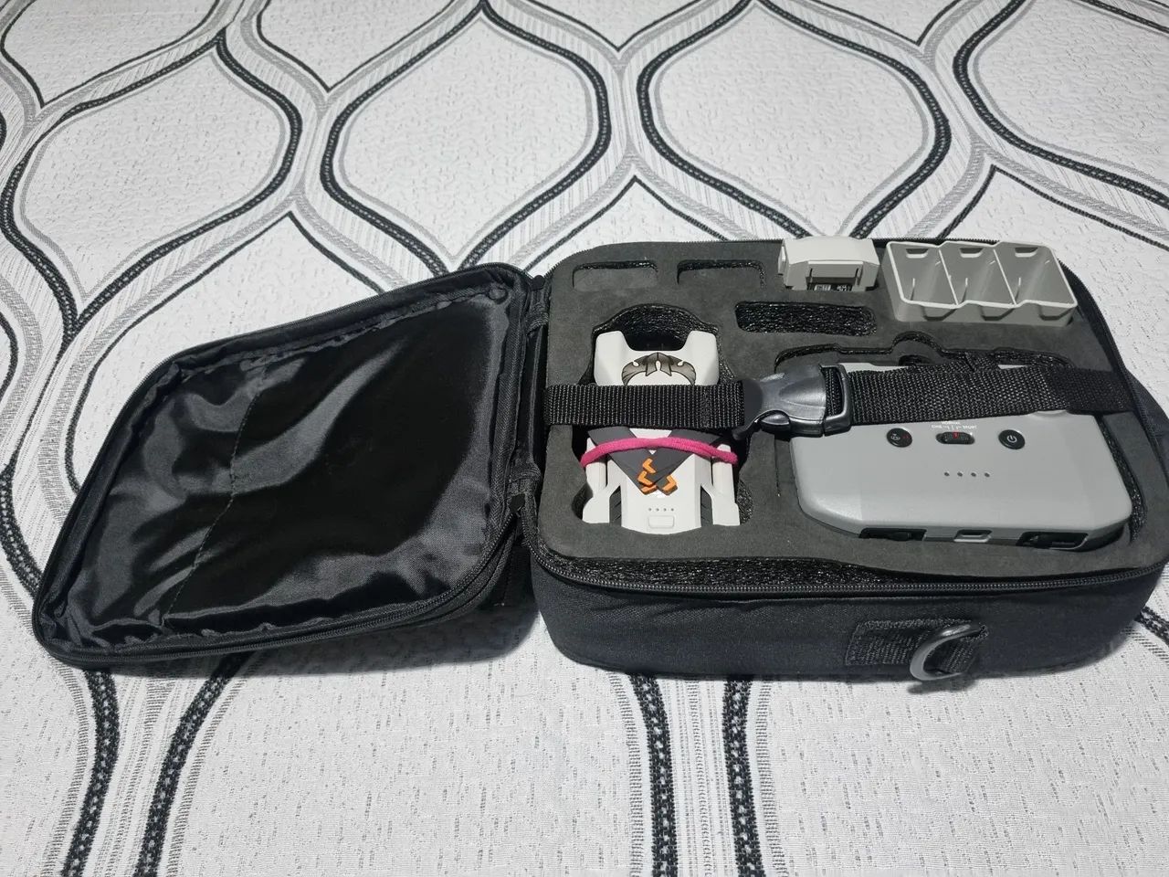 Drone DJI MINI 3 STANDARD  - Foto 2