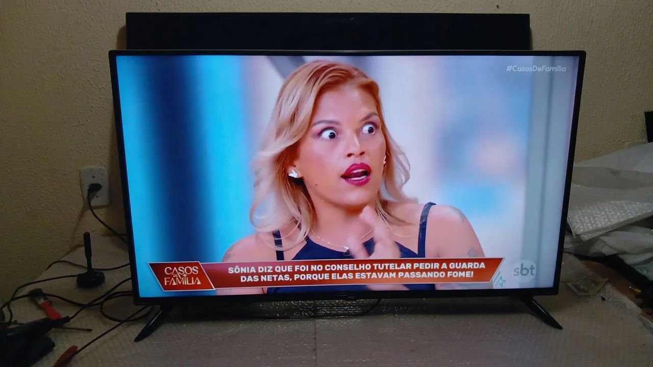 Smart tv Roku Philco 32 polegadas  - Foto 3