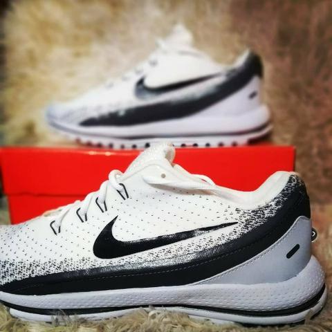 Tênis Nike