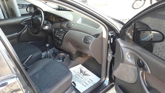Ford Focus Hatch 1.6 Flex 2008 - Foto 11