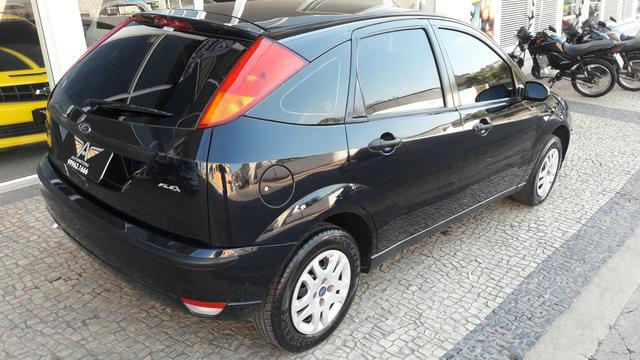 Ford Focus Hatch 1.6 Flex 2008 - Foto 4