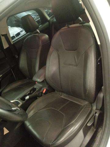 Sucata ford focus 2.0 automatico 2016 178cv - Foto 13