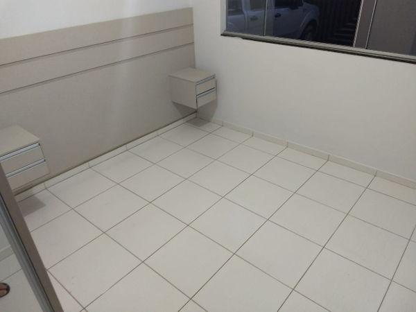 Casa com 3 quartos - Bairro Residencial Village Santa Rita I em Goiânia - Foto 13