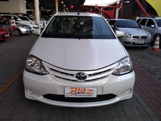 Etios sedan xs 1.5 automático 2016/2017