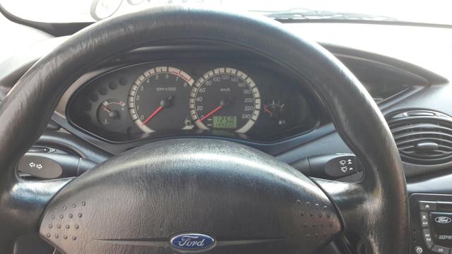 Ford Focus Hatch 1.6 Flex 2008 - Foto 8