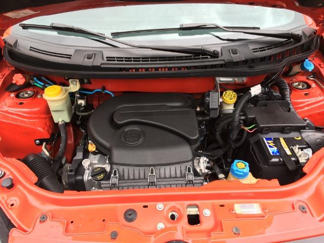 Fiat Uno 1.4 Evo Sporting 8v Flex 4 portas Automatizado vermelho 2015 - Foto 11