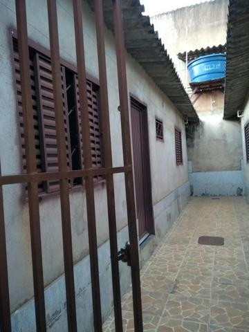 Vendo 4 kitnetes no Arapoangas Vila Dimas Atrás do Super Maia - Foto 3