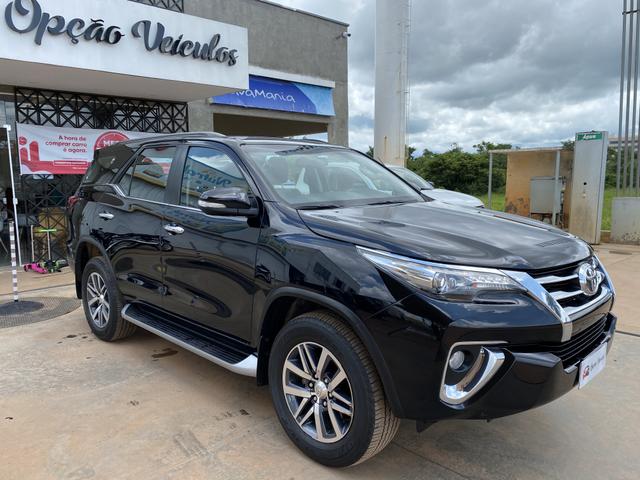 Hilux Sw4 Srx 2.8 4x4 Diesel Aut 2017