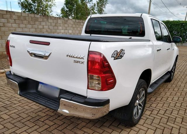 TOYOTA HILUX SRX 2.8 TURBO DIESEL 4X4 AUTOMATICA - Placa A- 2016 - Foto 10