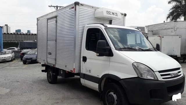 IVECO DAILY 35S14 ANO 2011