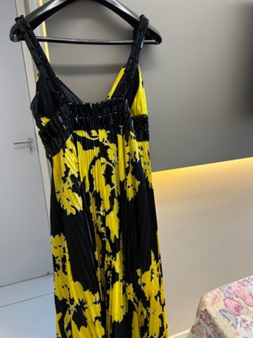 Vestido festa estampado com pedrarias  - Foto 3