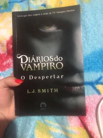 Livro: Diário de um vampiro- O confronto Vol.1 e O despertar Vol.2- L. J.  Smith