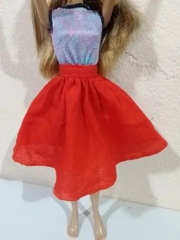 Saia Midi evasê vermelha para boneca Barbie tecido de algodão fininho