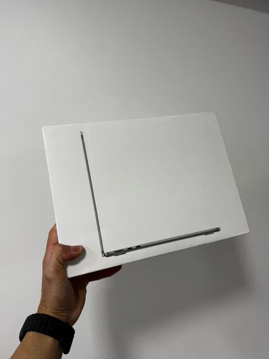 MacBook Air M3 8gb 13.6? 512ssd lacrado com garantia 1 ano apple.