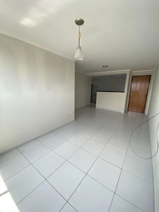 Apartamento em Manaira com 3 quartos, 75m2 por R$ 2600 condomínio incluso - Foto 2