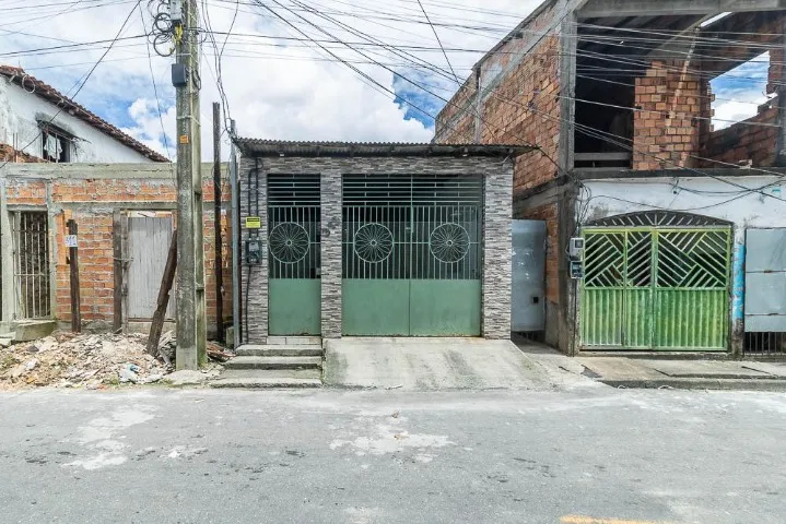 Casa, 3 suítes, 4vgs no Telegrafo.