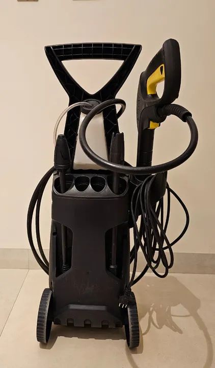 Lavadora de Alta Pressão Karcher 3.98 M com motor de indução - Foto 6