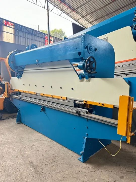 DOBRADEIRA Mecânica CALVI 4000x1/8 - Foto 3