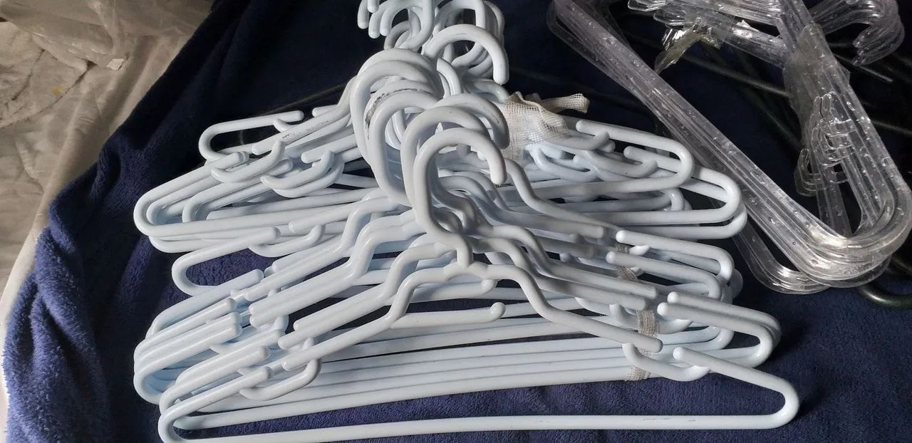 Cabides 2 reais CADA  - Foto 3