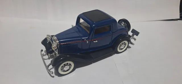 miniatura de ford 3 window coupe 1932 1:30 Sunnyside