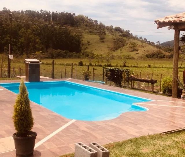 (victor) piscina de fibra 