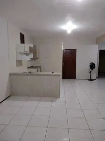 Vendo casa na estrutural (setor leste) - Foto 4