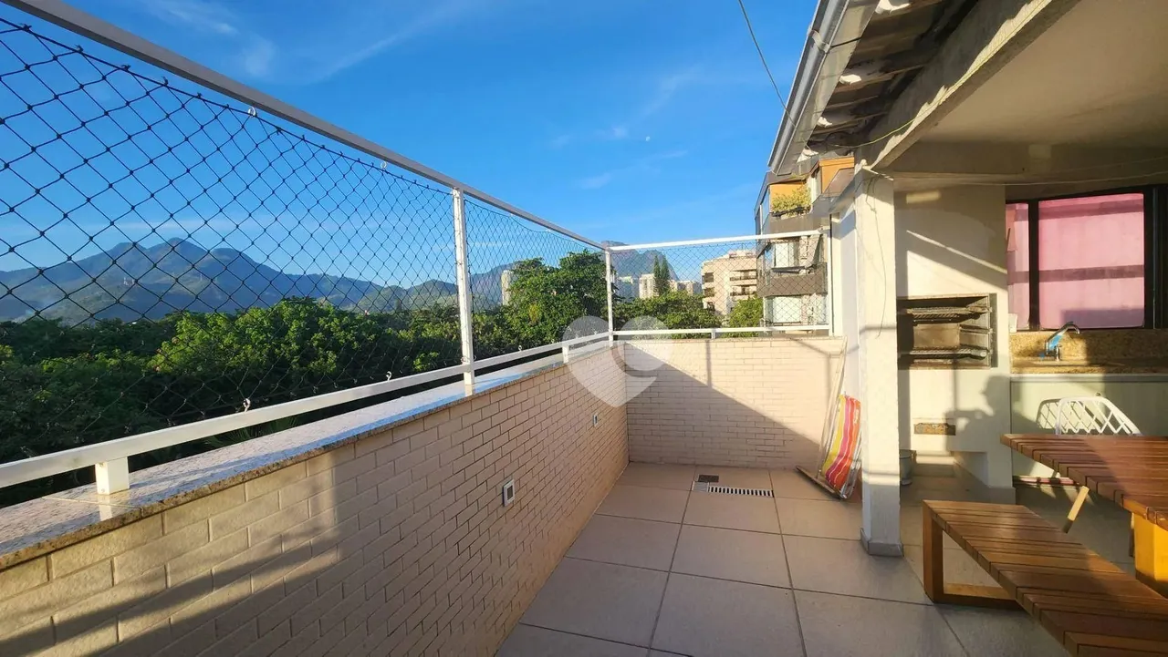 Cobertura com 2 quartos para alugar, 147 m² por R$ 11.344/mês - Barra da Tijuca - Rio de J